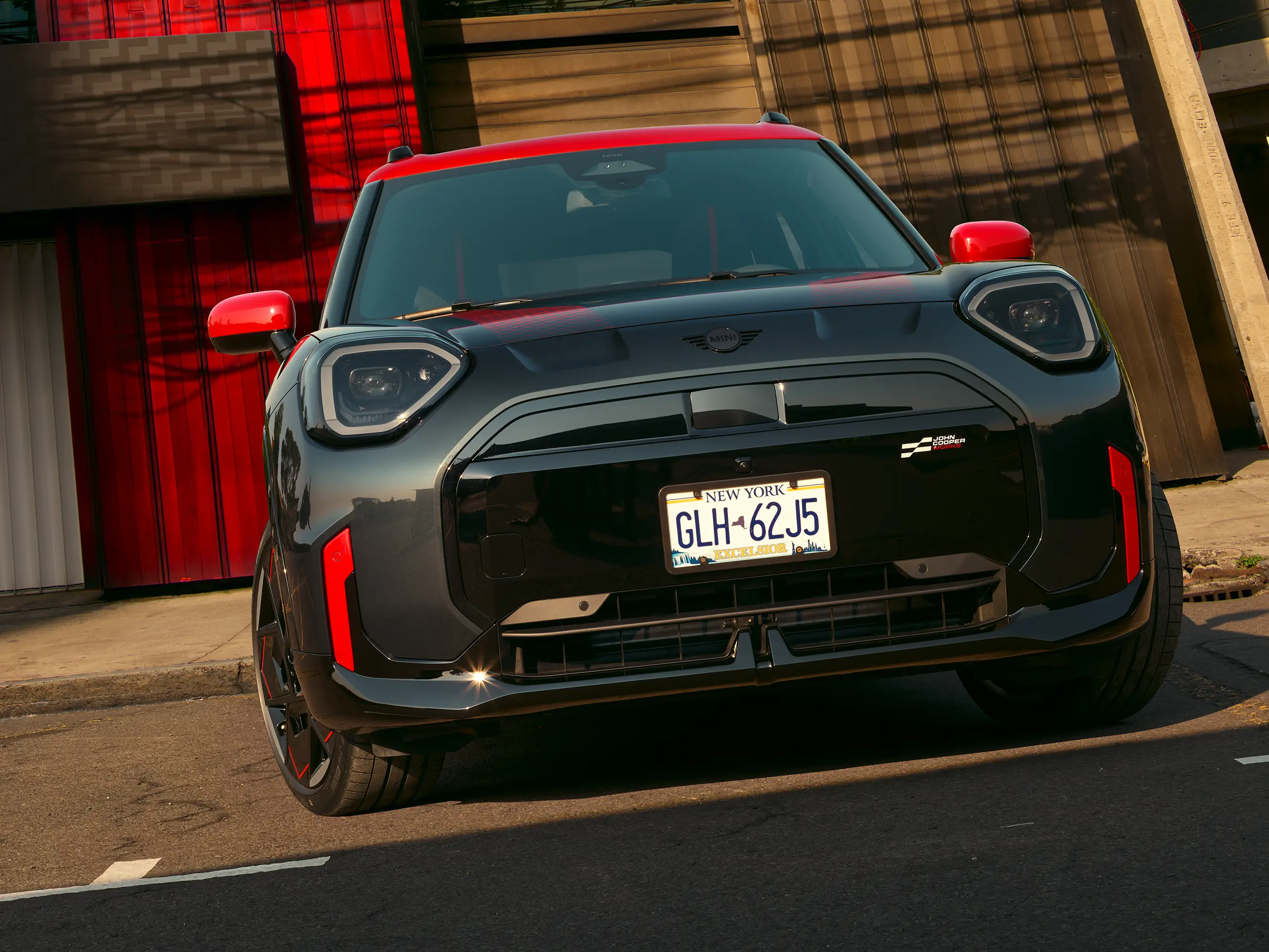 MINI John Cooper Works - J04 JCW Vista anteriore